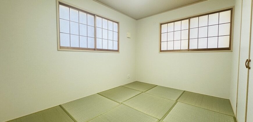 Casa à venda em Okazaki, Matsuhashi-chō por ¥77,000/mês