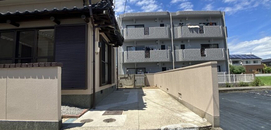 Casa à venda em Matsuyama-shi, Ichitsubo Minami por ¥57,000/mês