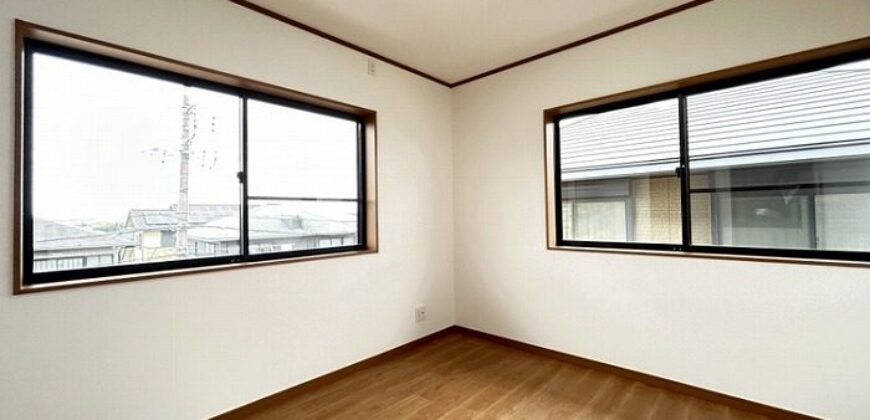 Casa à venda em Yokkaichi-shi Betsuyama por ¥68,000/mês