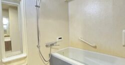 Apartamento à venda em Yokkaichi Amakasuga por ¥60,000/mês