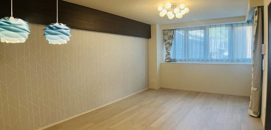 Apartamento à venda em Gifu  por ¥77,000/mês