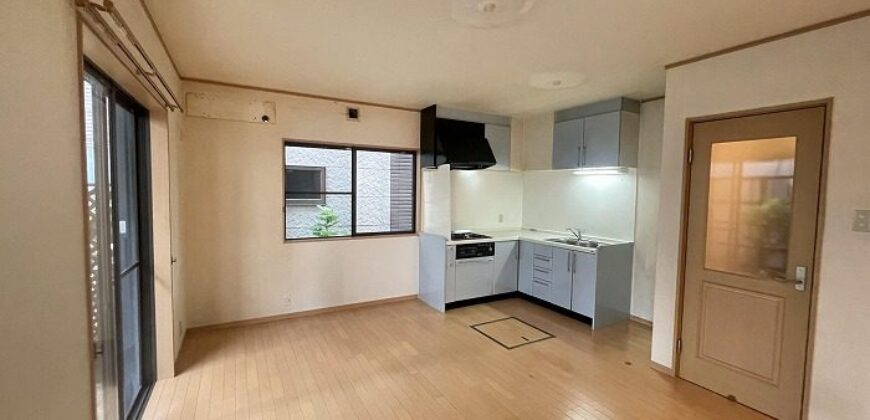 Casa à venda em Nagoya, Atsuta-ku por ¥91,000/mês