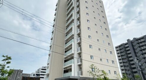 Apartamento à venda em Yokkaichi Tomita por ¥91,000/mês