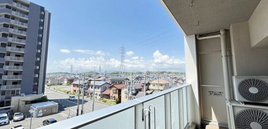 Apartamento à venda em Yokkaichi Tomita por ¥91,000/mês