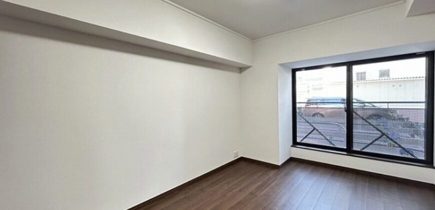 Apartamento à venda em Yokkaichi por ¥68,000/mês