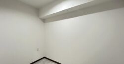 Apartamento à venda em Yokkaichi por ¥68,000/mês