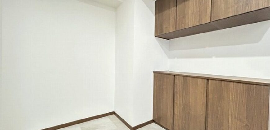 Apartamento à venda em Yokkaichi por ¥68,000/mês