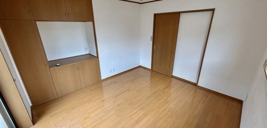 Casa à venda em Shizuoka por ¥80,000/mês