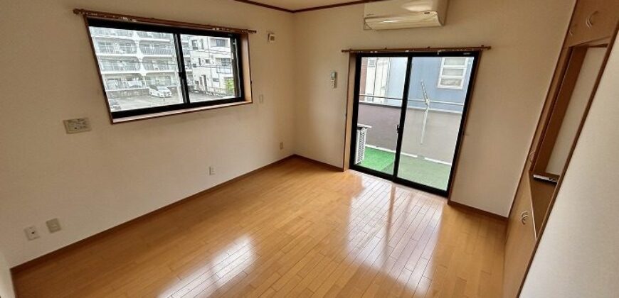 Casa à venda em Shizuoka por ¥80,000/mês