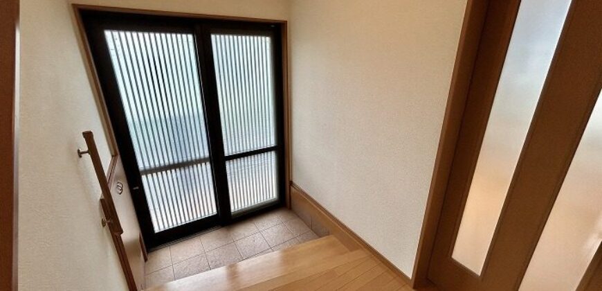 Casa à venda em Shizuoka por ¥80,000/mês