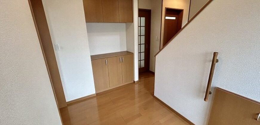 Casa à venda em Shizuoka por ¥80,000/mês