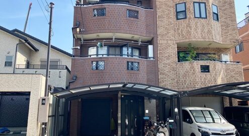 Casa à venda em Osaka por ¥96,000/mês