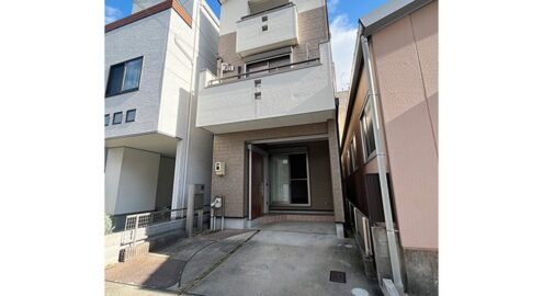 Casa à venda em Nagoya, Showa-ku por ¥96,000/mês