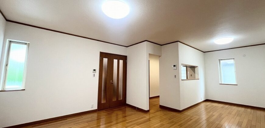 Casa à venda em Chiba-shi, Hanamigawa-ku por ¥63,000/mês