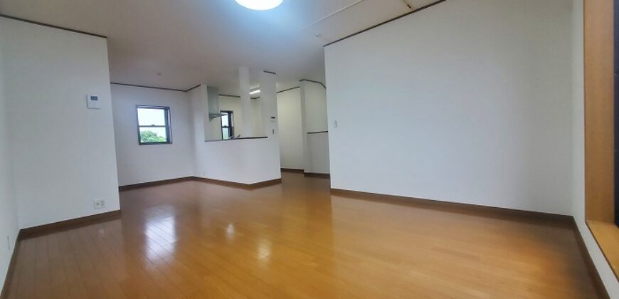 Casa à venda em Funabashi-shi, Nanabayashi-cho por ¥77,000/mês