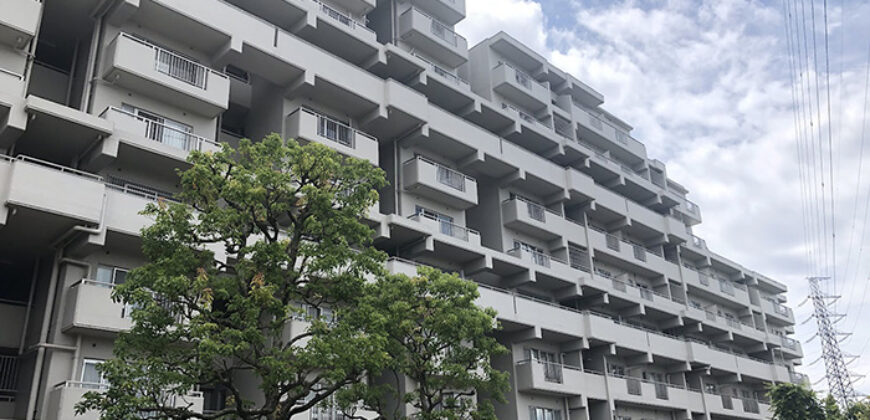 Apartamento à venda em Funabashi-shi por ¥65,000/mês