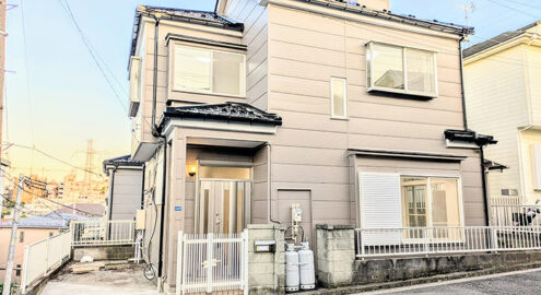 Casa à venda em Yokohama-shi, Isogo-ku por ¥87,000/mês