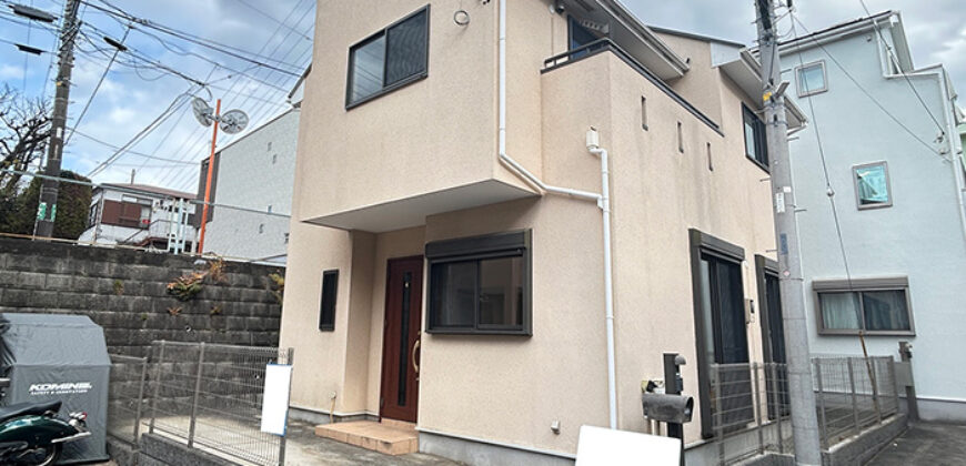 Casa à venda em Yokohama-shi, Totsuka-ku por ¥91,000/mês