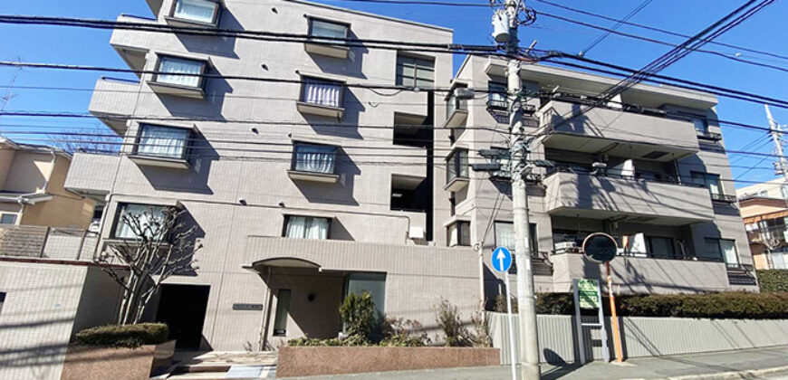 Apartamento à venda em Kawasaki-shi, Tama-ku por ¥60,000/mês