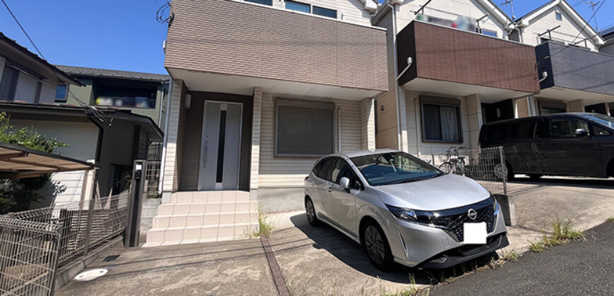 Casa à venda em Chigasaki-shi, Motomura por ¥96,000/mês