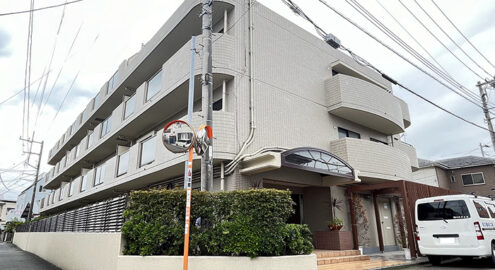 Casa à venda em Yokohama-shi, Kōnan-ku por ¥87,000/mês