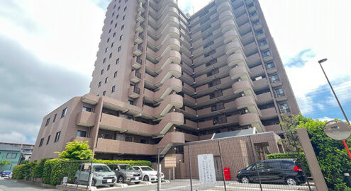 Apartamento à venda em Atsugi-shi, Tamura-chō por ¥77,000/mês