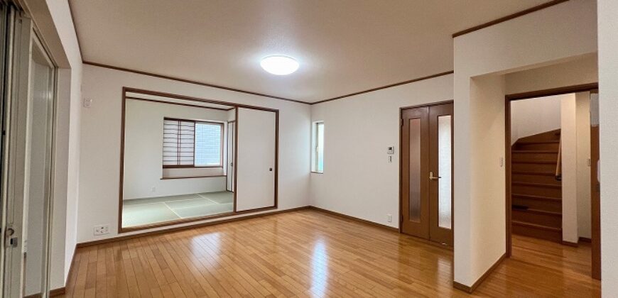 Casa à venda em Chiba-shi, Hanamigawa-ku por ¥63,000/mês