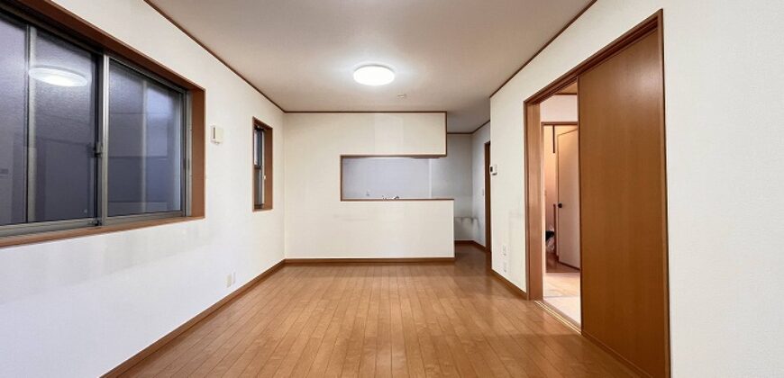 Casa à venda em Hiratsuka-shi, Yokouchi por ¥56,000/mês