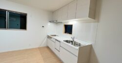 Casa à venda em Itabashi, Komone por ¥96,000/mês