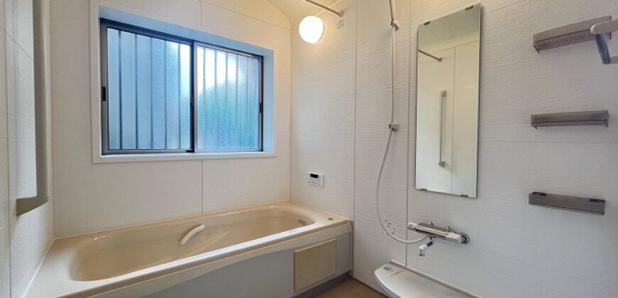 Casa à venda em Hiratsuka-shi, Yokouchi por ¥56,000/mês