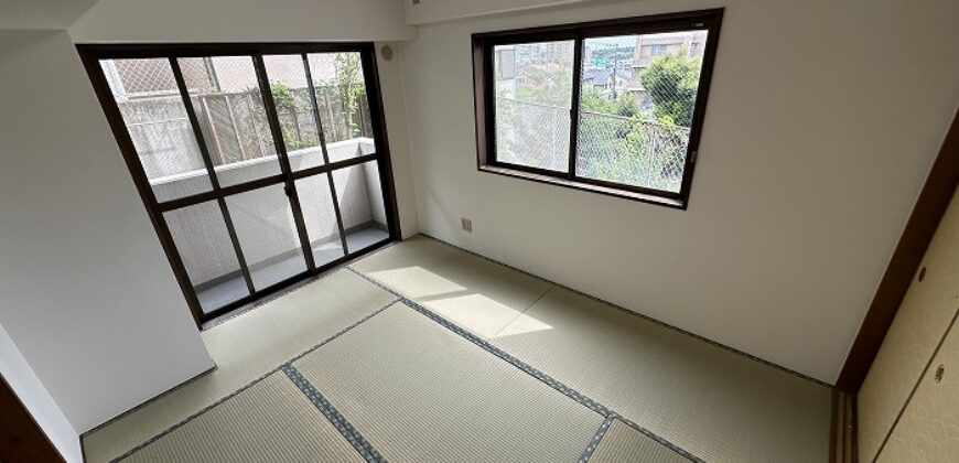 Apartamento à venda em Yokohama, Tsuzuki-ku por ¥74,000/mês