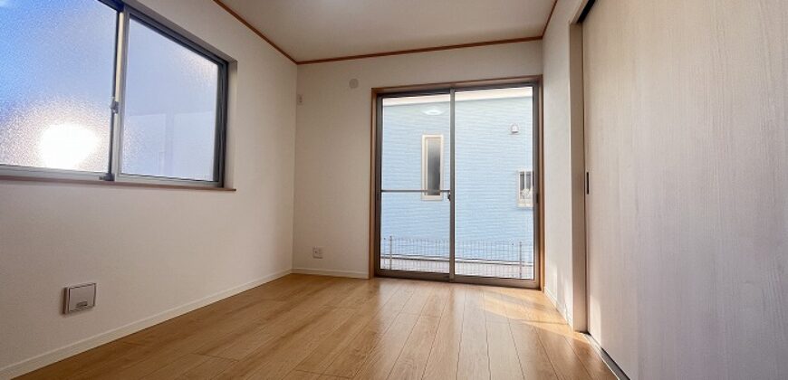 Casa à venda em Kōza-gun, Samukawa-machi por ¥77,000/mês