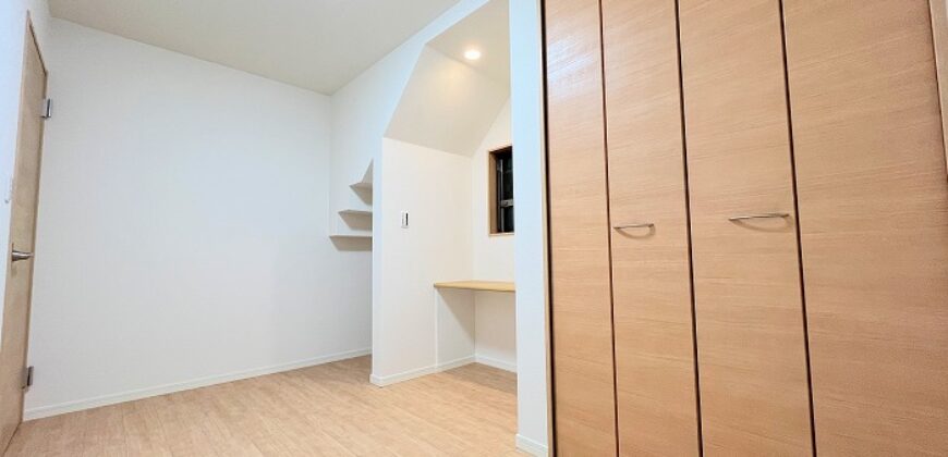 Casa à venda em Itabashi, Komone por ¥96,000/mês