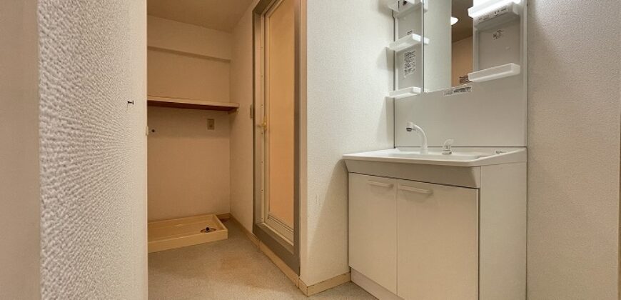 Apartamento à venda em Numazu, Shinjukucho por ¥32,000/mês