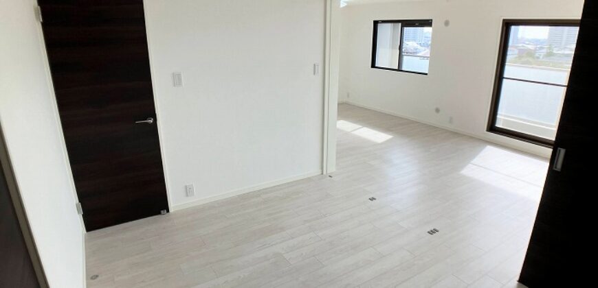 Apartamento à venda em Tagajo, Takasaki por ¥71,000/mês