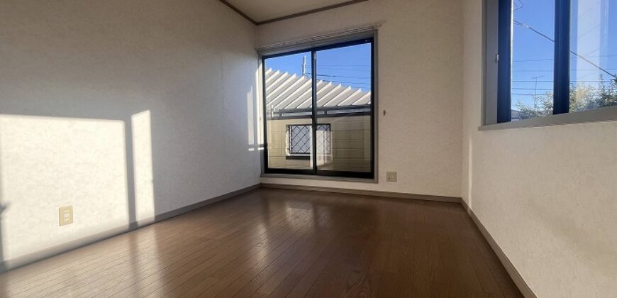 Casa à venda em Yokohama-shi, Kōnan-ku por ¥111,000/mês