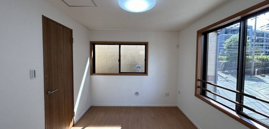 Casa à venda em Yokohama, Totsuka por ¥74,000/mês