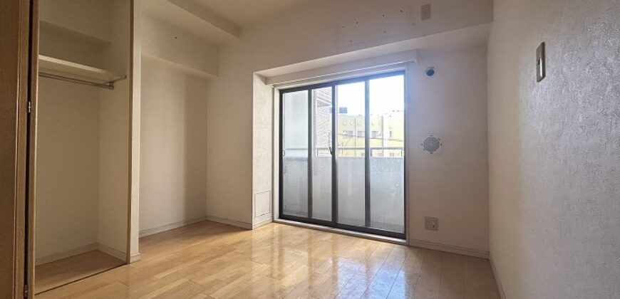 Apartamento à venda em Yokohama-shi, Nishi por ¥96,000/mês