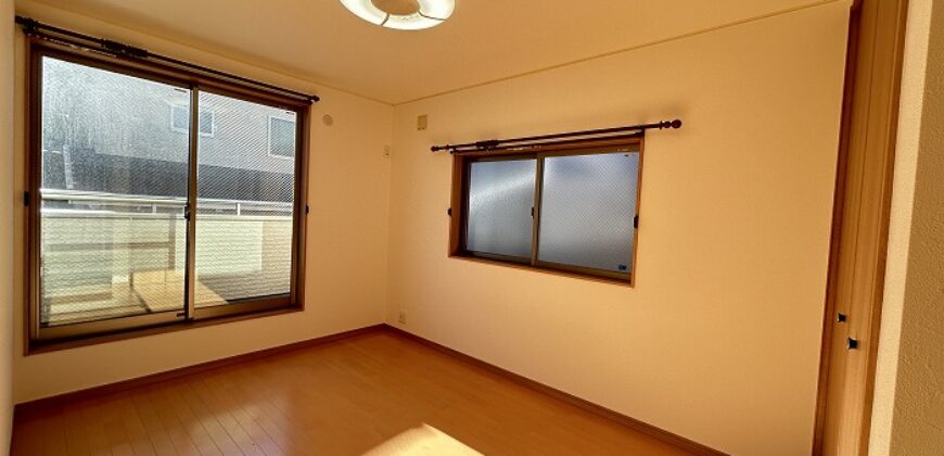 Casa à venda em Yokohama-shi, Totsuka-ku por ¥92,000/mês