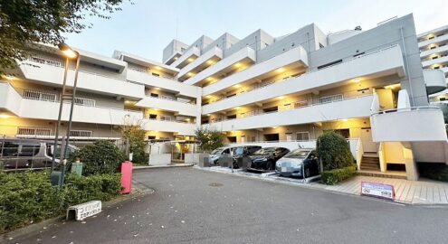 Casa à venda em Meguro, Kamimeguro por ¥68,000/mês