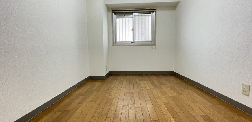 Apartamento à venda em Numazu, Shinjukucho por ¥32,000/mês