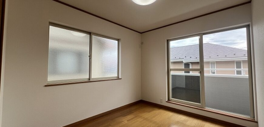 Casa à venda em Chiba-shi, Hanamigawa-ku por ¥63,000/mês