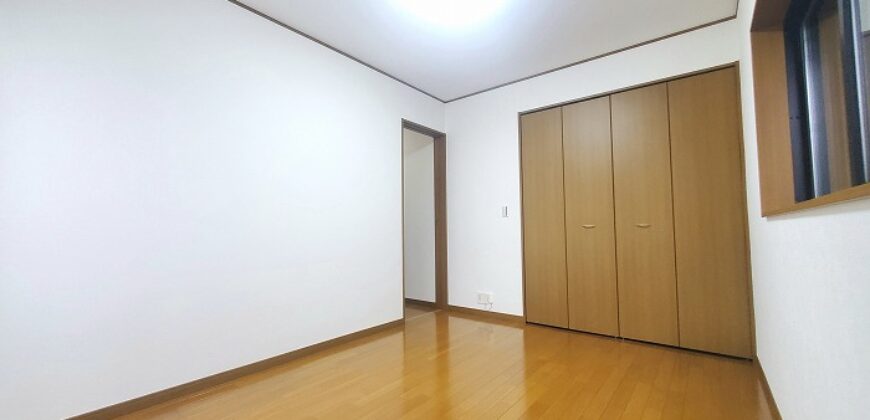 Casa à venda em Funabashi-shi, Nanabayashi-cho por ¥77,000/mês