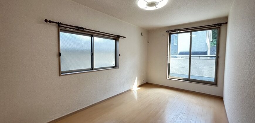 Casa à venda em Yokohama-shi, Totsuka-ku por ¥92,000/mês