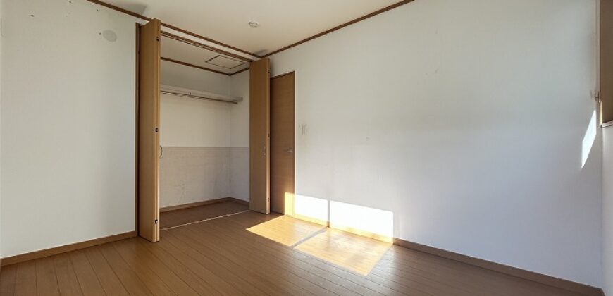 Casa à venda em Yokohama-shi, Totsuka-ku por ¥91,000/mês