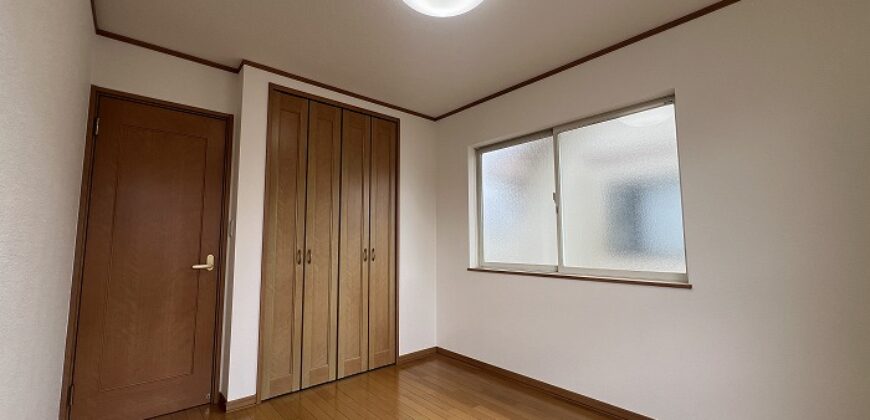 Casa à venda em Chiba-shi, Hanamigawa-ku por ¥63,000/mês