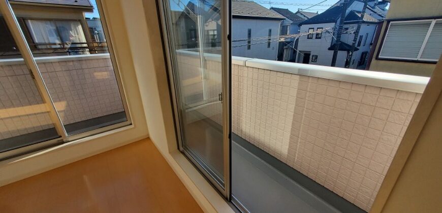 Casa à venda em Koshigaya-shi, Nanazawa-cho por ¥68,000/mês