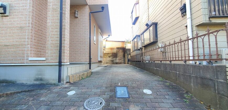 Casa à venda em Funabashi-shi, Oana por ¥53,000/mês