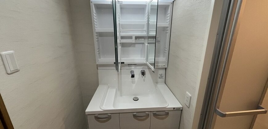 Apartamento à venda em Toshima, Minamiotsuka por ¥108,000/mês