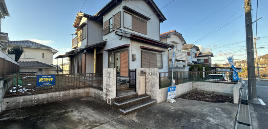 Casa à venda em Inuyama por ¥40,000/mês